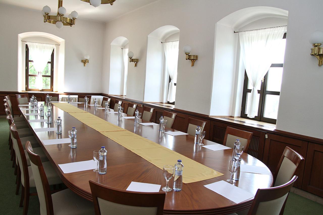 Hotel Zamek Havířov Extérieur photo