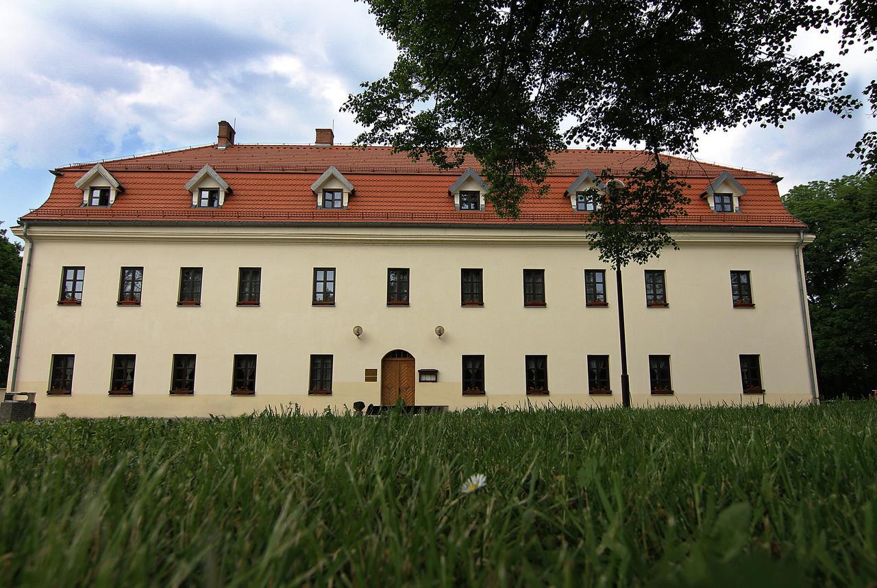 Hotel Zamek Havířov Extérieur photo
