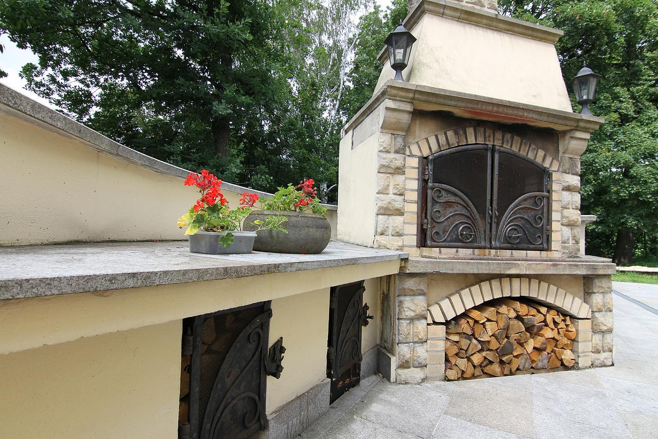 Hotel Zamek Havířov Extérieur photo