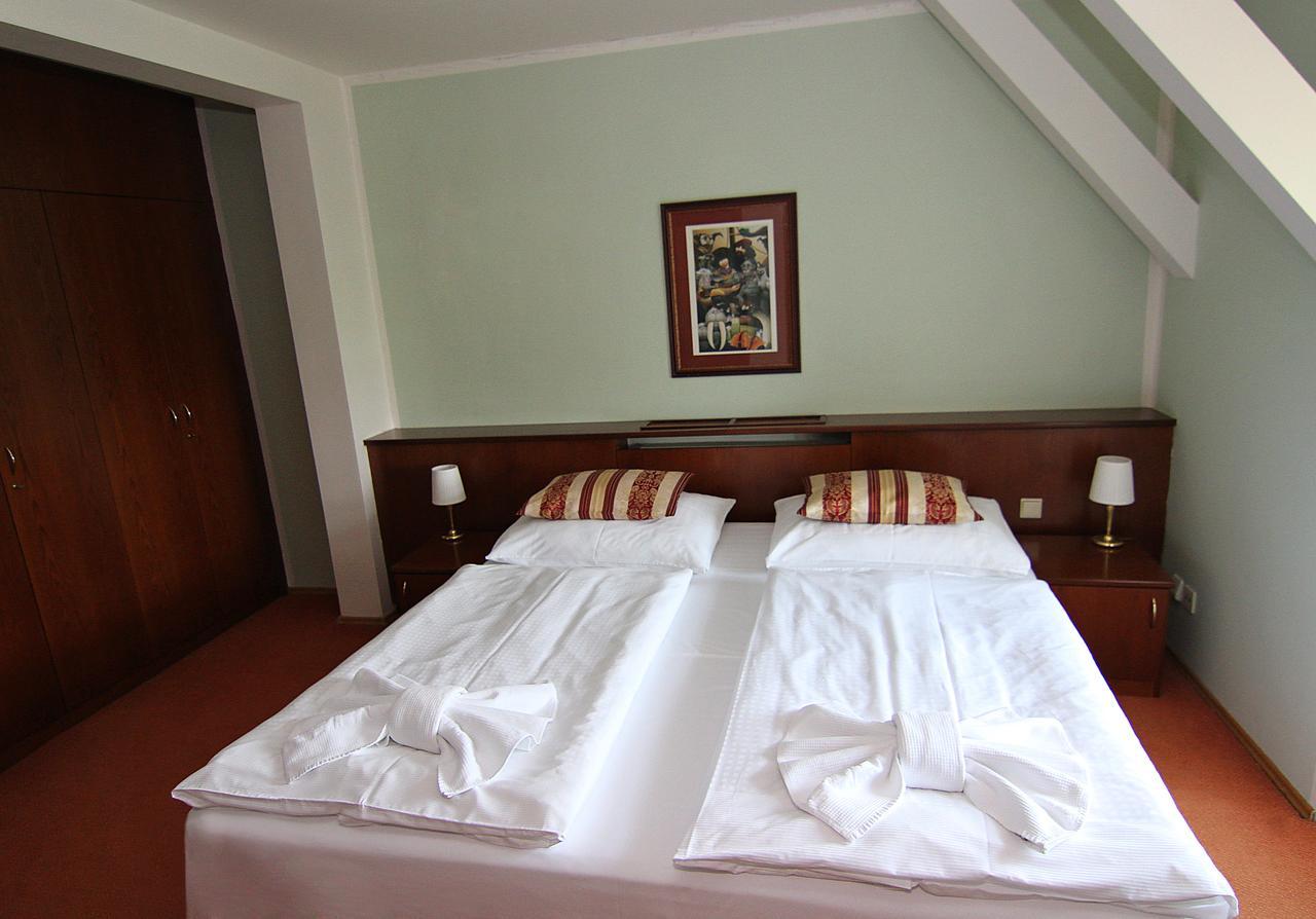 Hotel Zamek Havířov Extérieur photo