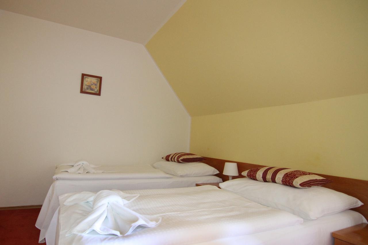 Hotel Zamek Havířov Extérieur photo