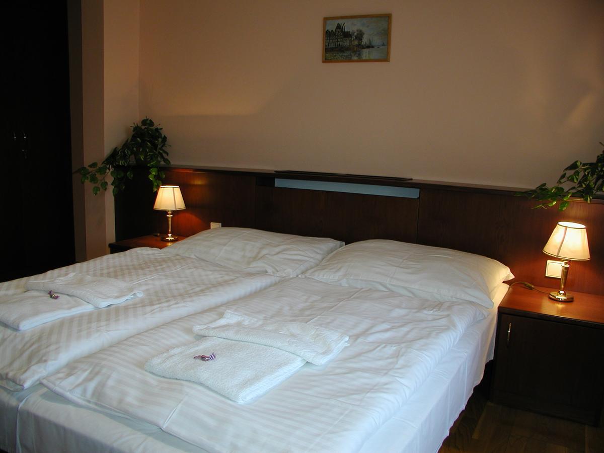 Hotel Zamek Havířov Extérieur photo
